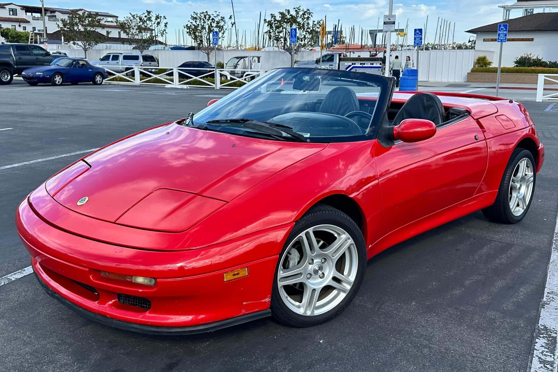 1991 Lotus Elan sold for $7,250