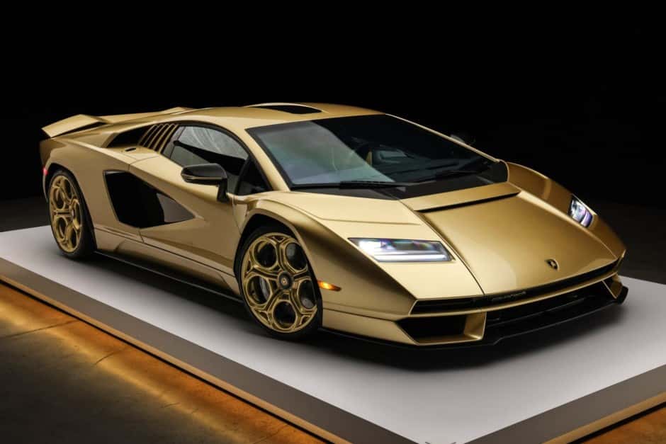 2022 Lamborghini Countach sold for $2,200,000
