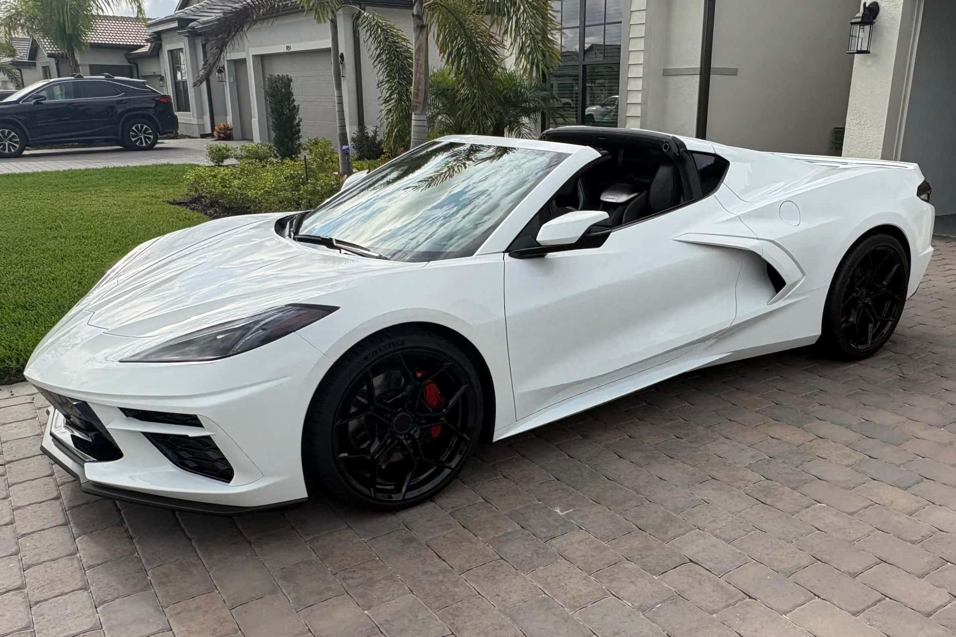 2022 Chevrolet C8 Corvette sold for $61,000