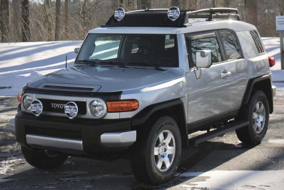 2008 Toyota FJ Cruiser sold for $34,500