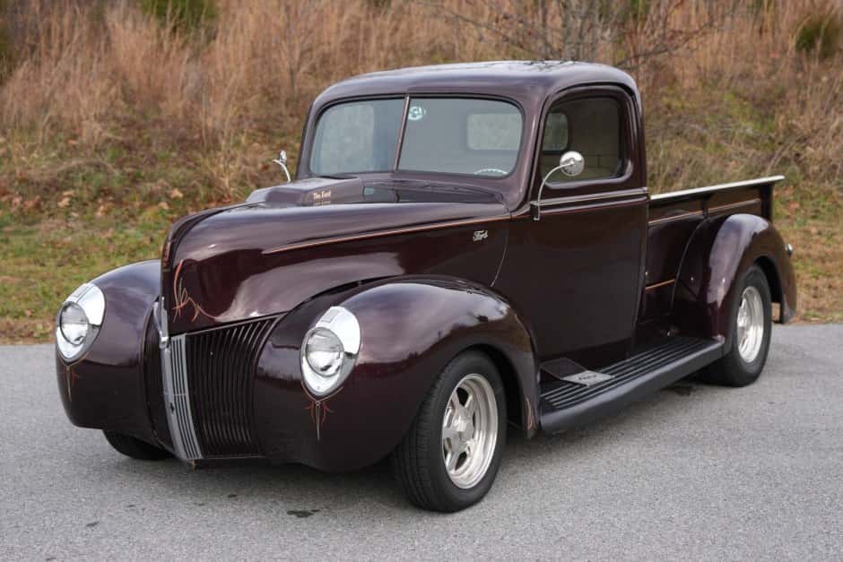 1940 Ford Pickup 1940-1947 sold for $25,000
