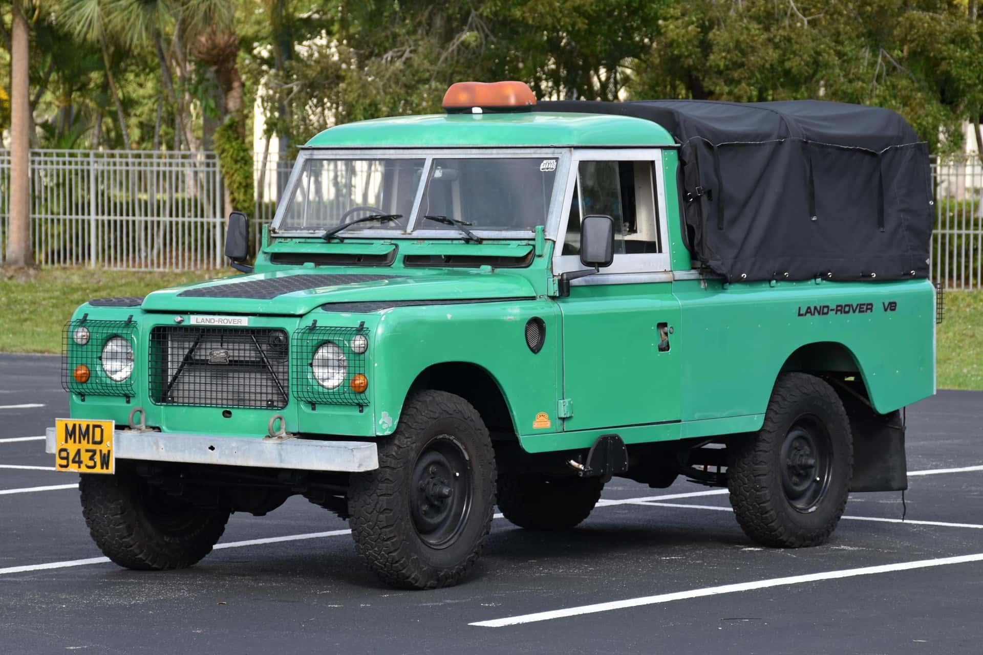 1981 Land Rover Series III sold for $13,000