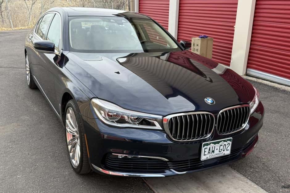 2016 BMW G11/G12 7-Series sold for $30,000