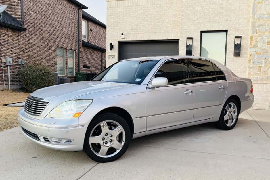 2006 Lexus LS Sedan sold for $15,250
