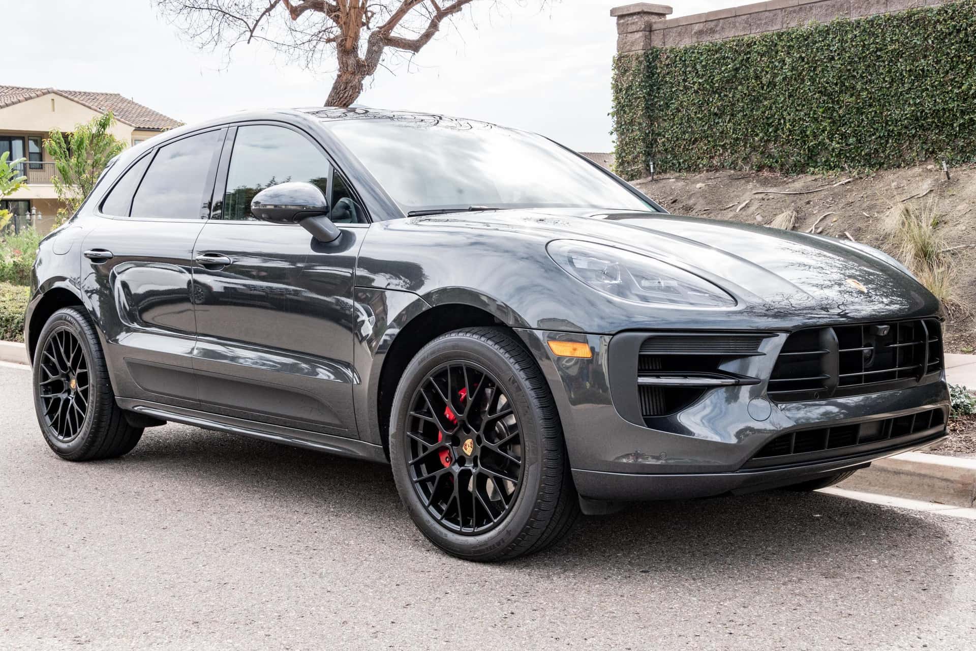 2021 Porsche Macan sold for $48,000