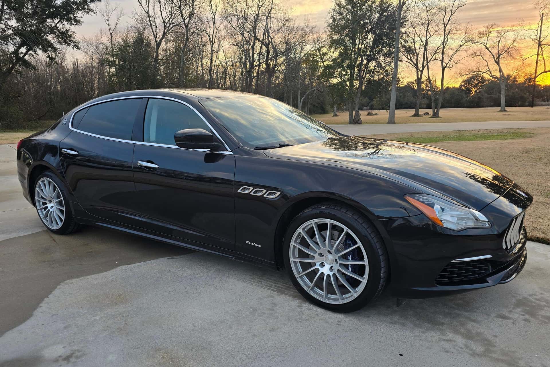 2017 Maserati Quattroporte sold for $17,500