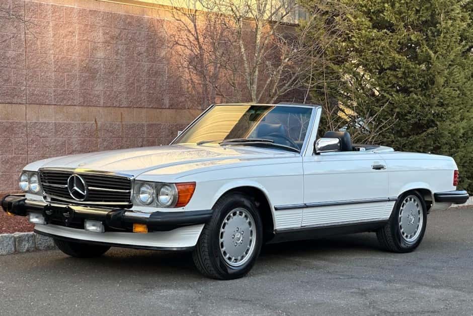 1988 Mercedes-Benz R107 SL sold for $59,000