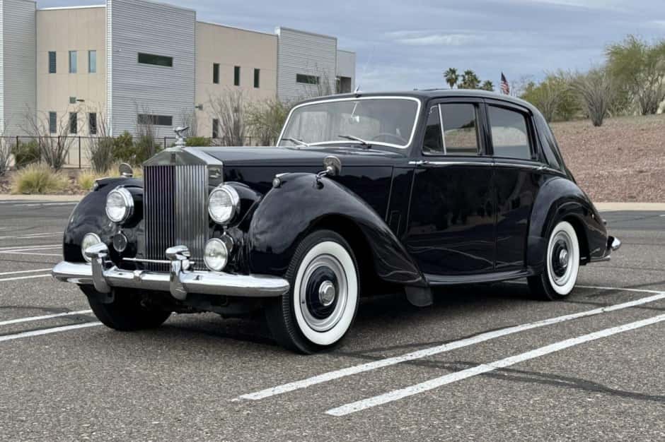 1954 Rolls-Royce  sold for $60,000