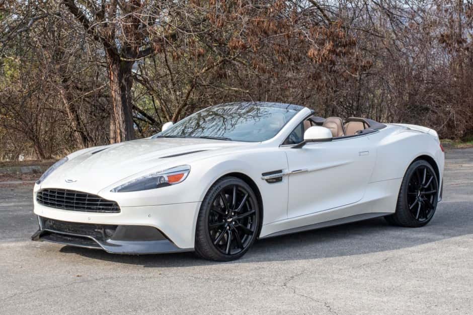 2016 Aston Martin Vanquish sold for $86,500