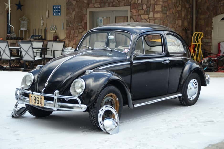 1960 Volkswagen Beetle (1958-1979) sold for $12,400