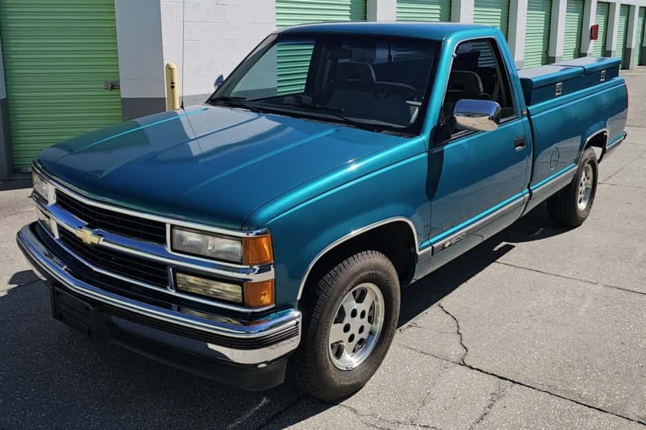 1994 Chevrolet C/K GMT400 (1988-2002) sold for $13,250