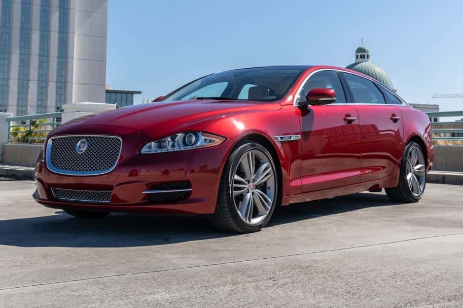 2015 Jaguar X351 XJ (2010-2019) sold for $30,500