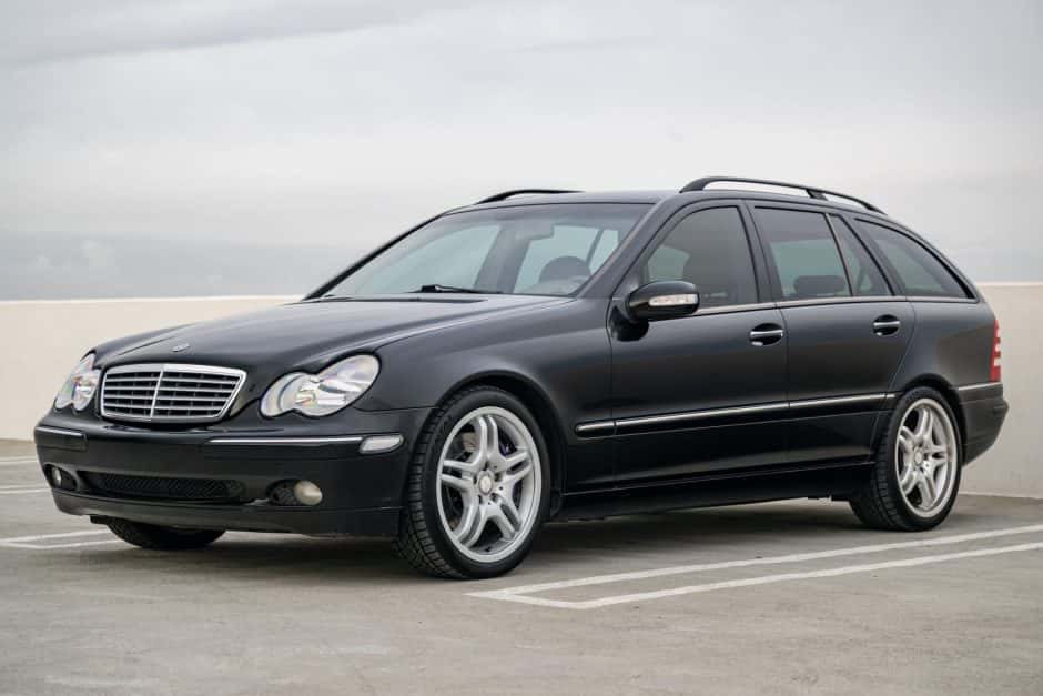 2003 Mercedes-Benz W203 C-Class sold for $9,300