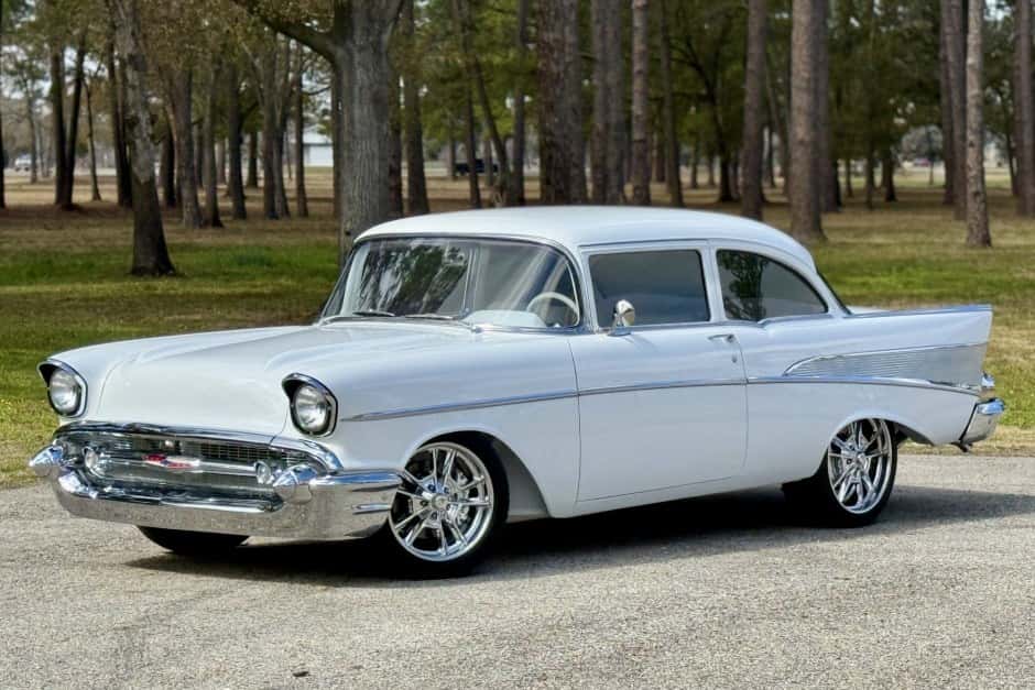 1957 Chevrolet Tri-5 sold for $90,500