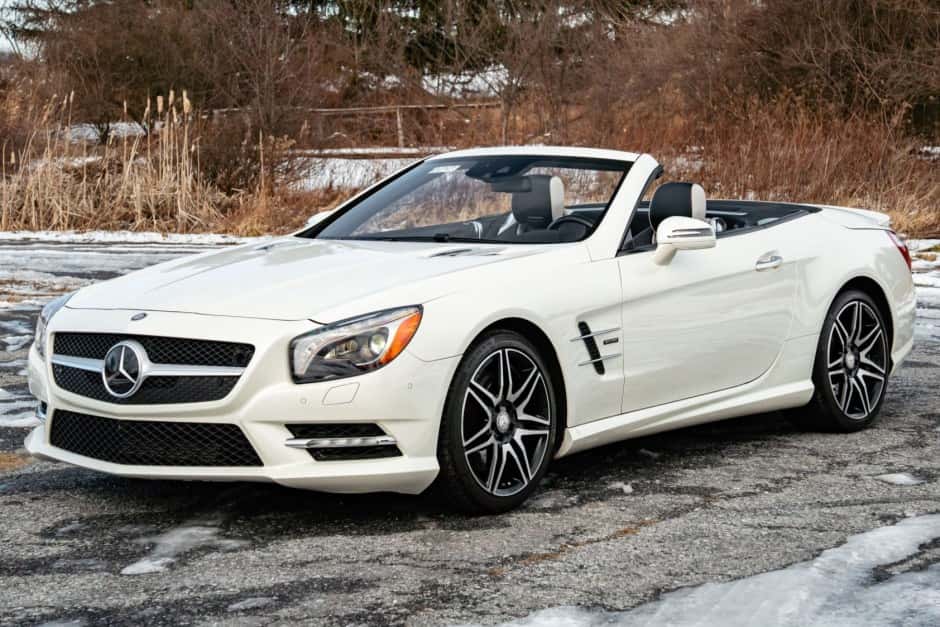 2015 Mercedes-Benz R231 SL sold for $38,000