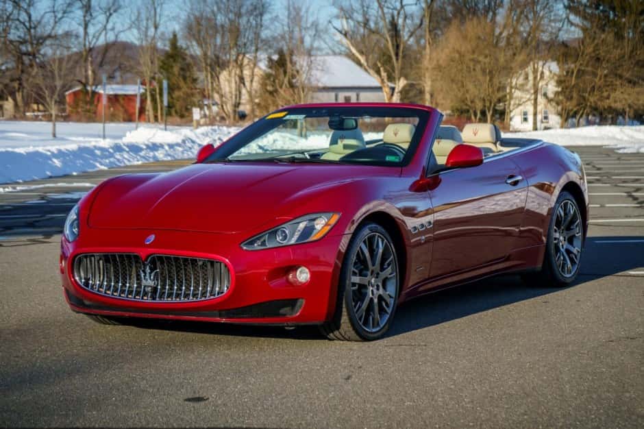 2015 Maserati GranTurismo sold for $35,553