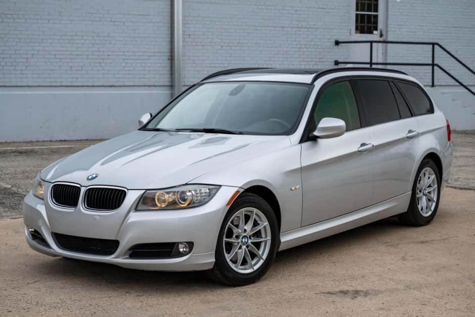 2012 BMW E91 3-Series Touring sold for $13,000