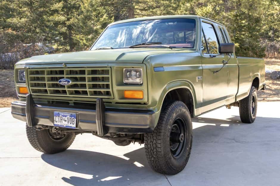1985 Ford F-Series 1980-1986 sold for $15,050