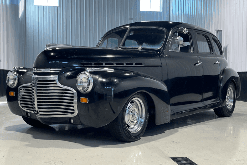 1941 Chevrolet Standard, Master, Master Deluxe, & Special Deluxe (1933-1942) sold for $5,450