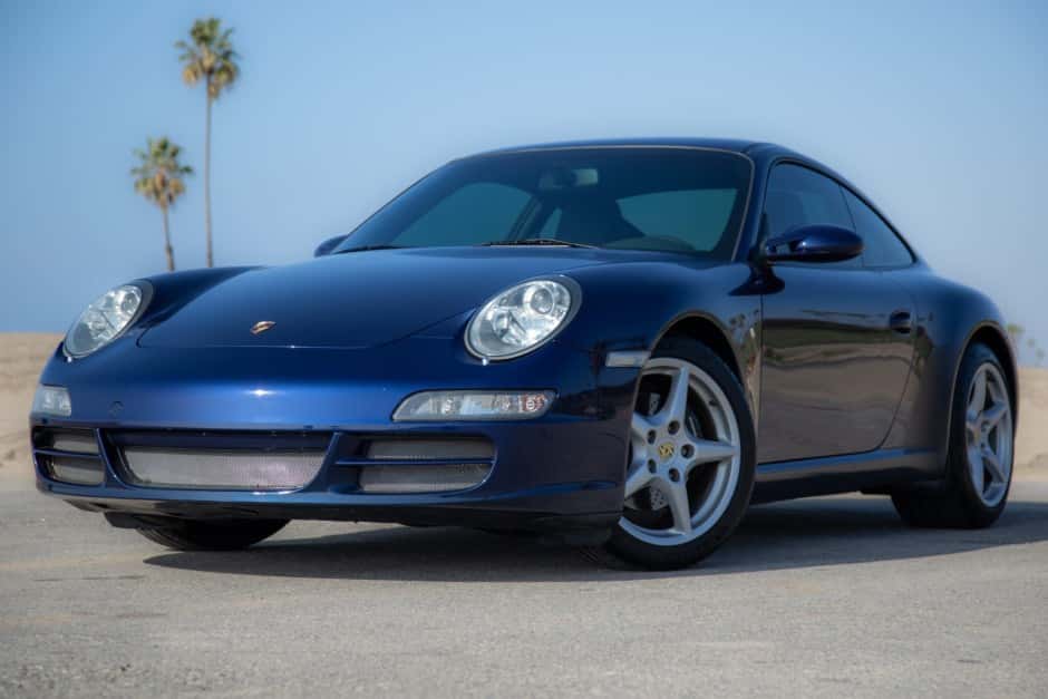 2005 Porsche 997 911 Carrera sold for $45,027