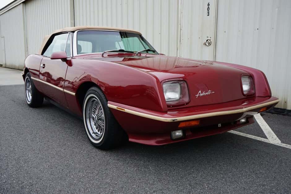 1988 Studebaker Avanti sold for $19,750