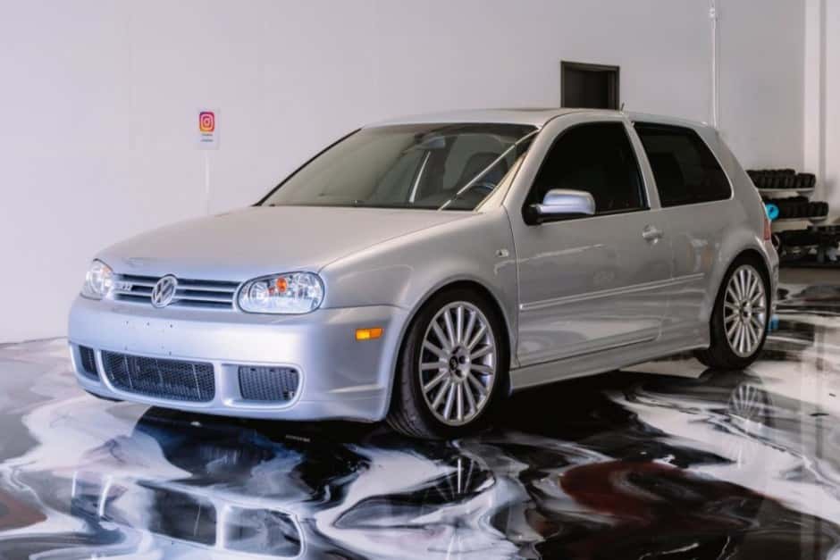 2004 Volkswagen R32 sold for $36,500