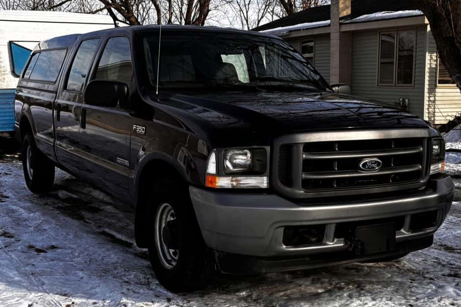 2004 Ford Super Duty 1999-2007 sold for $10,500