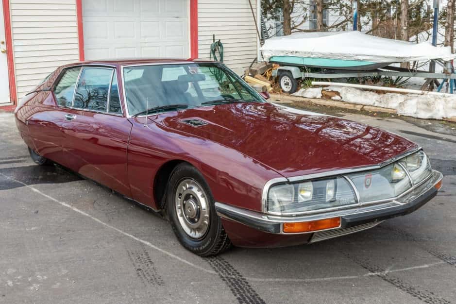 1971 Citroen SM sold for $18,800