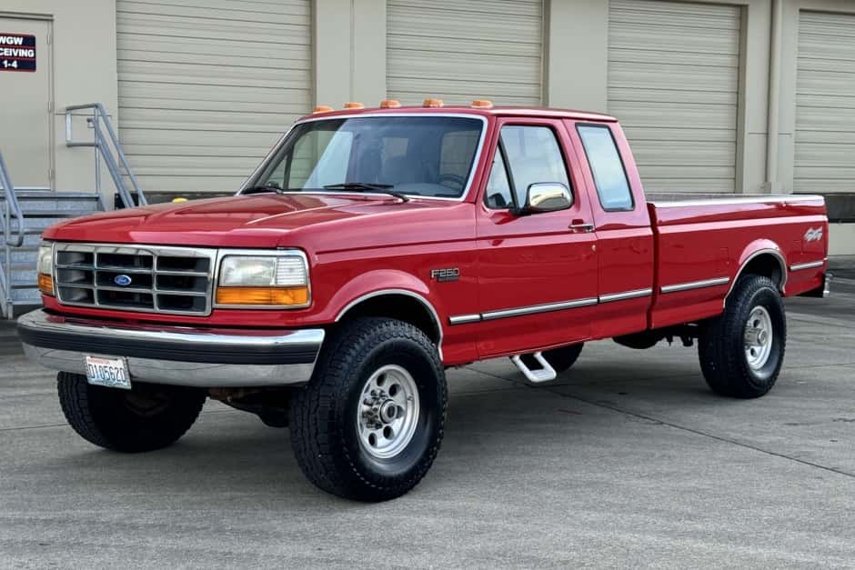 1995 Ford F-Series 1992-1997 sold for $12,750