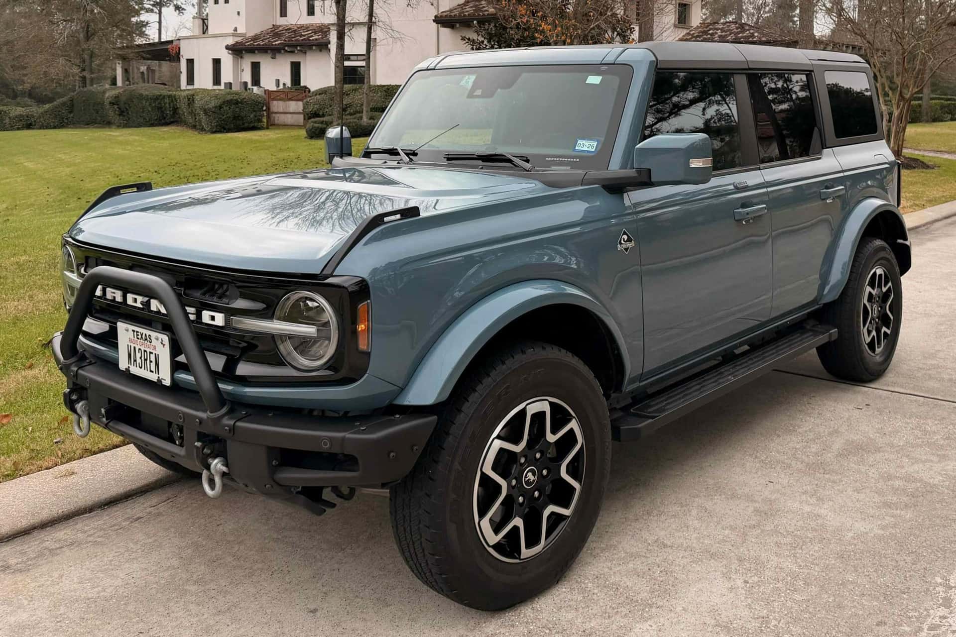 2022 Ford Bronco sold for $33,000