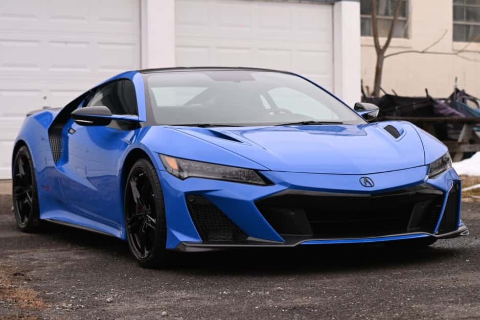 2022 Acura NSX NC1 sold for $270,700