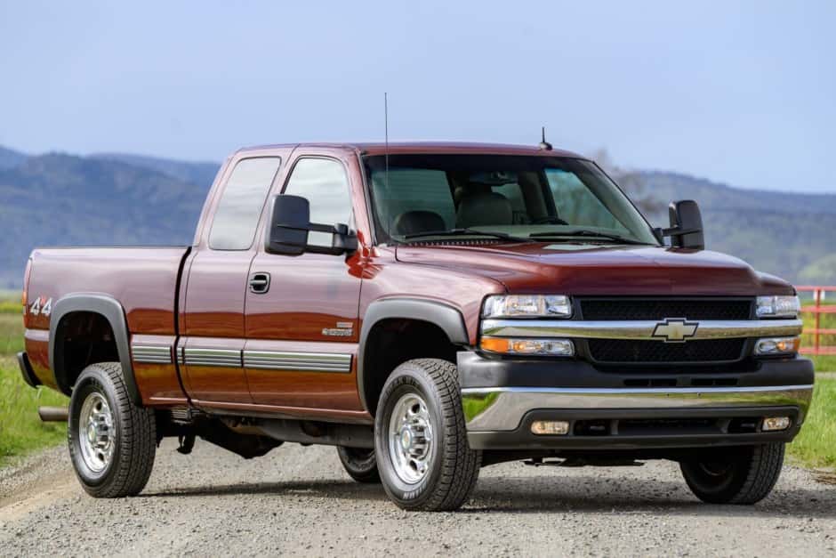 2002 Chevrolet Silverado GMT800 Heavy Duty (2000-2007) sold for $28,000