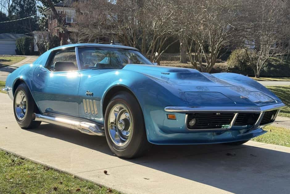 1969 Chevrolet Corvette C3 Coupe (1968-1972) sold for $44,000