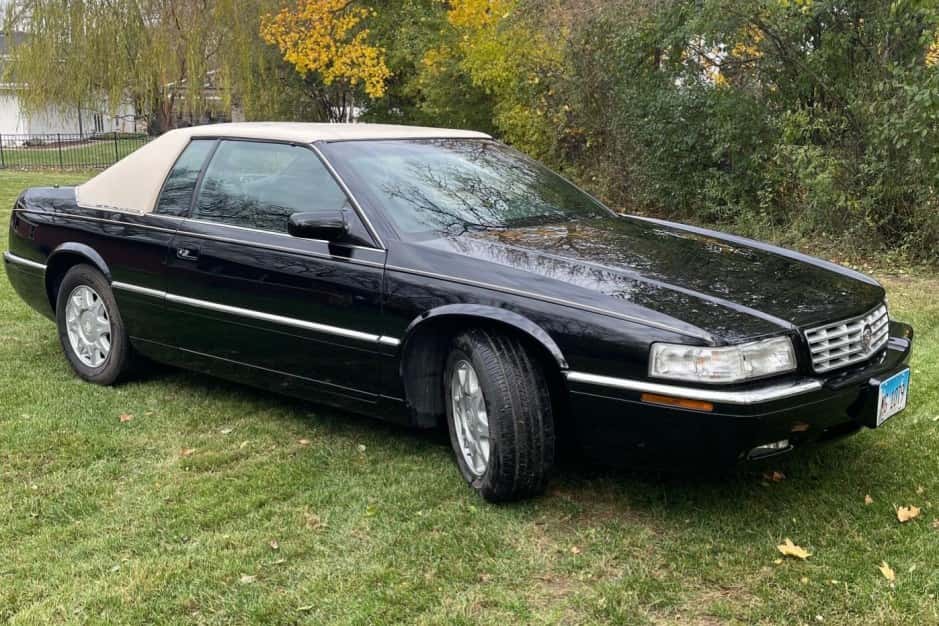 2002 Cadillac Eldorado (1992-2002) sold for $5,000
