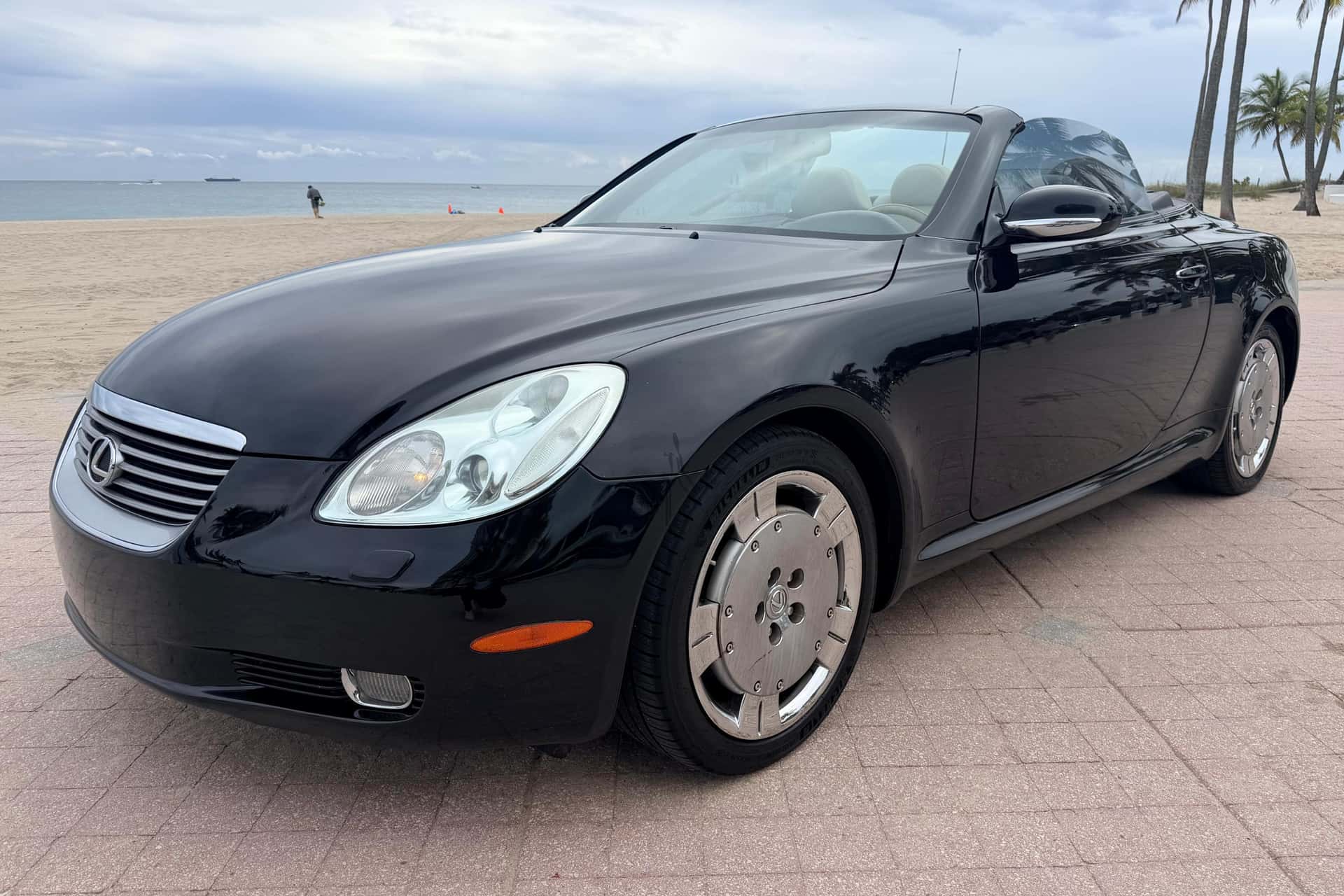 2002 Lexus SC sold for $6,200