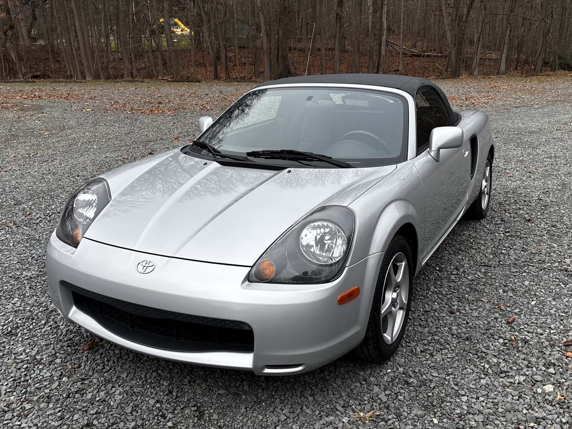 2000 Toyota MR2 Spyder sold for $10,000