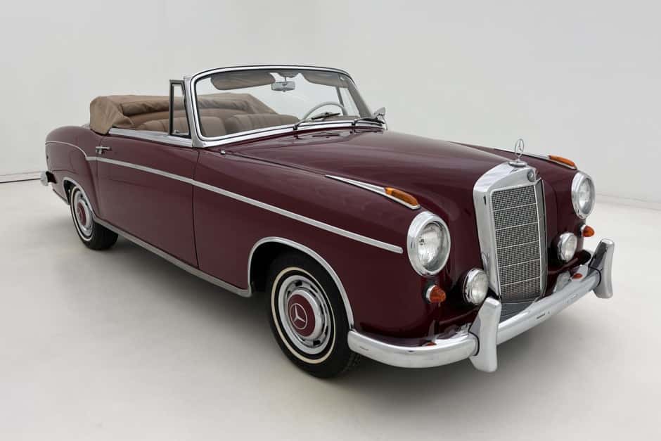 1960 Mercedes-Benz Ponton sold for $67,000