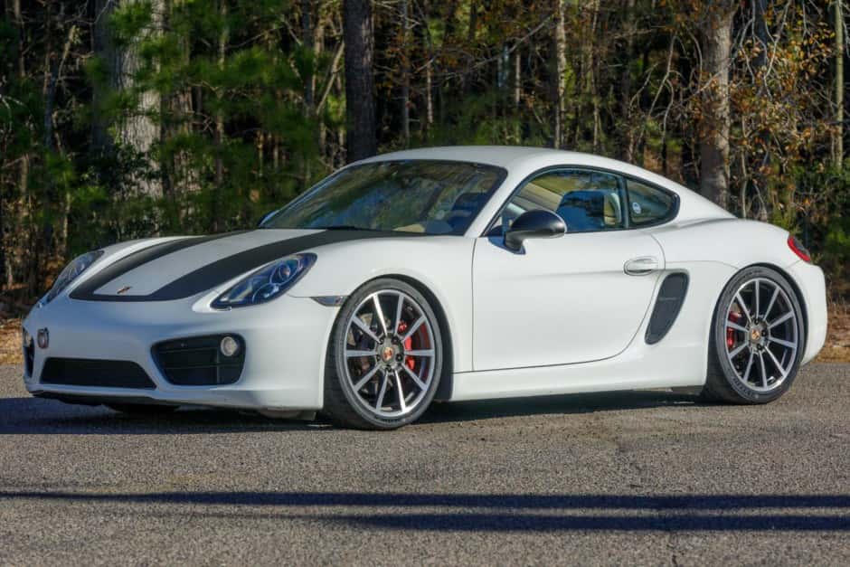 2014 Porsche 981 Cayman sold for $50,000