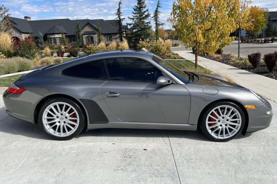 2007 Porsche 997 911 Carrera S sold for $58,700