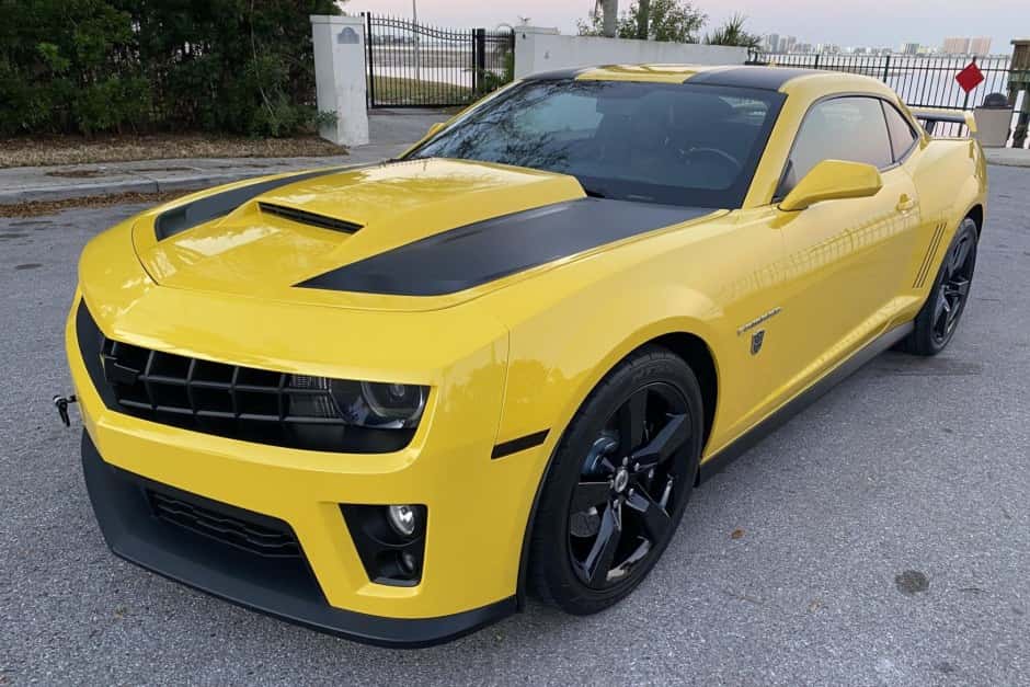 2012 Chevrolet Camaro (5th Generation – 2010-2015) sold for $30,000