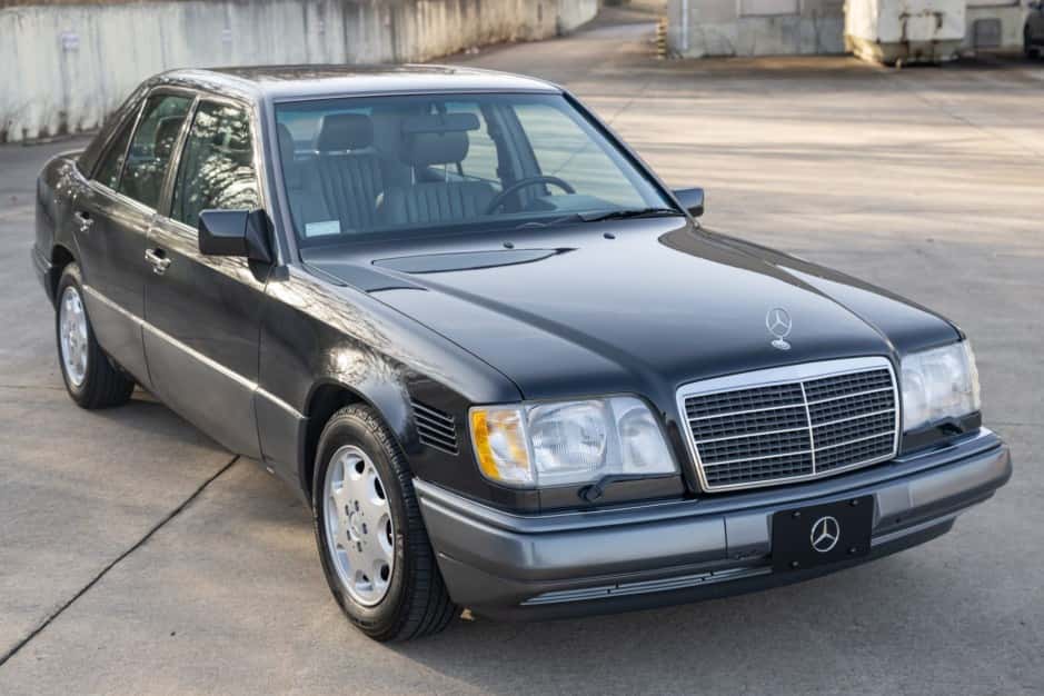 1995 Mercedes-Benz W124 E-Class sold for $57,000
