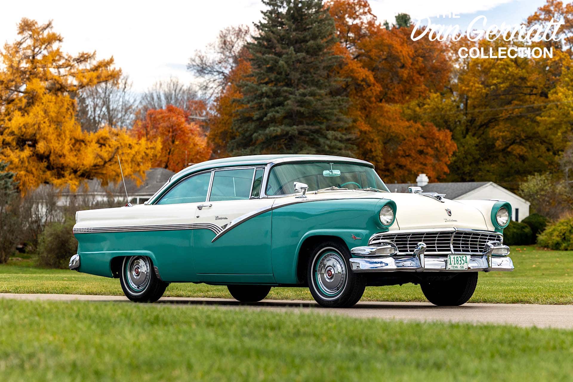 1956 Ford Fairlane Victoria sold for $18,100