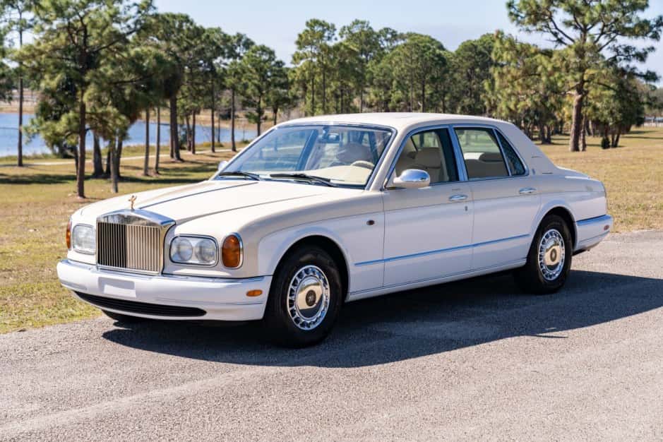 1999 Rolls-Royce Silver Seraph sold for $25,000