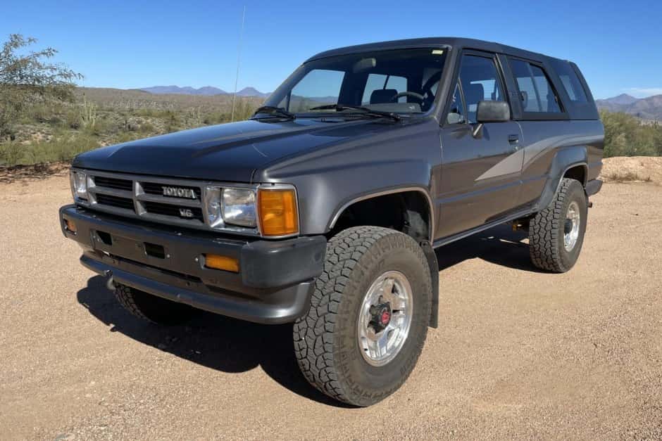 1989 Toyota 4Runner (N60) sold for $15,550