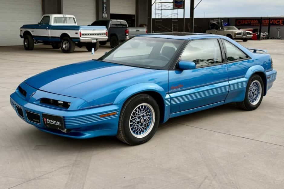 1992 Pontiac Grand Prix sold for $17,650