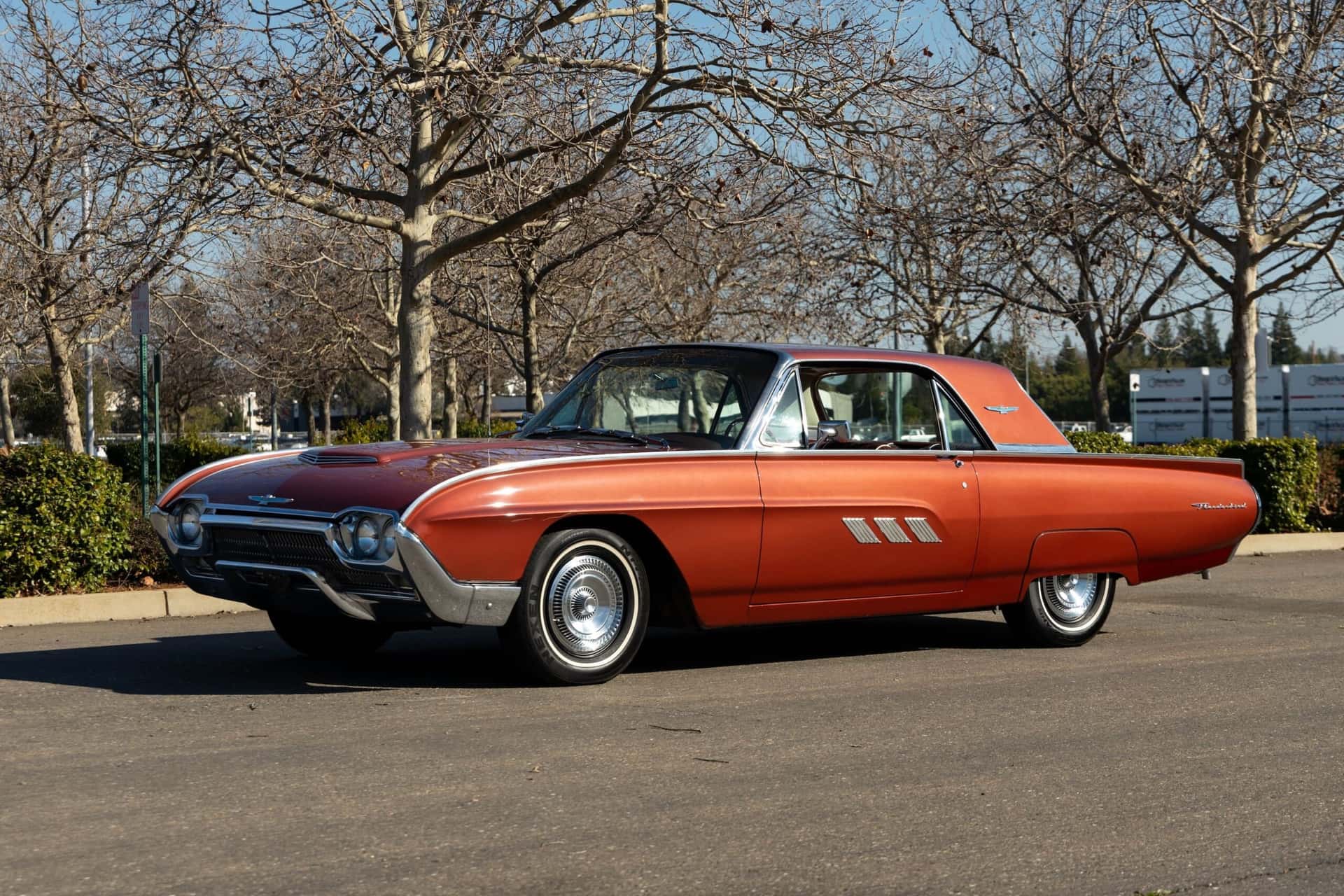 1963 Ford Thunderbird sold for $23,100