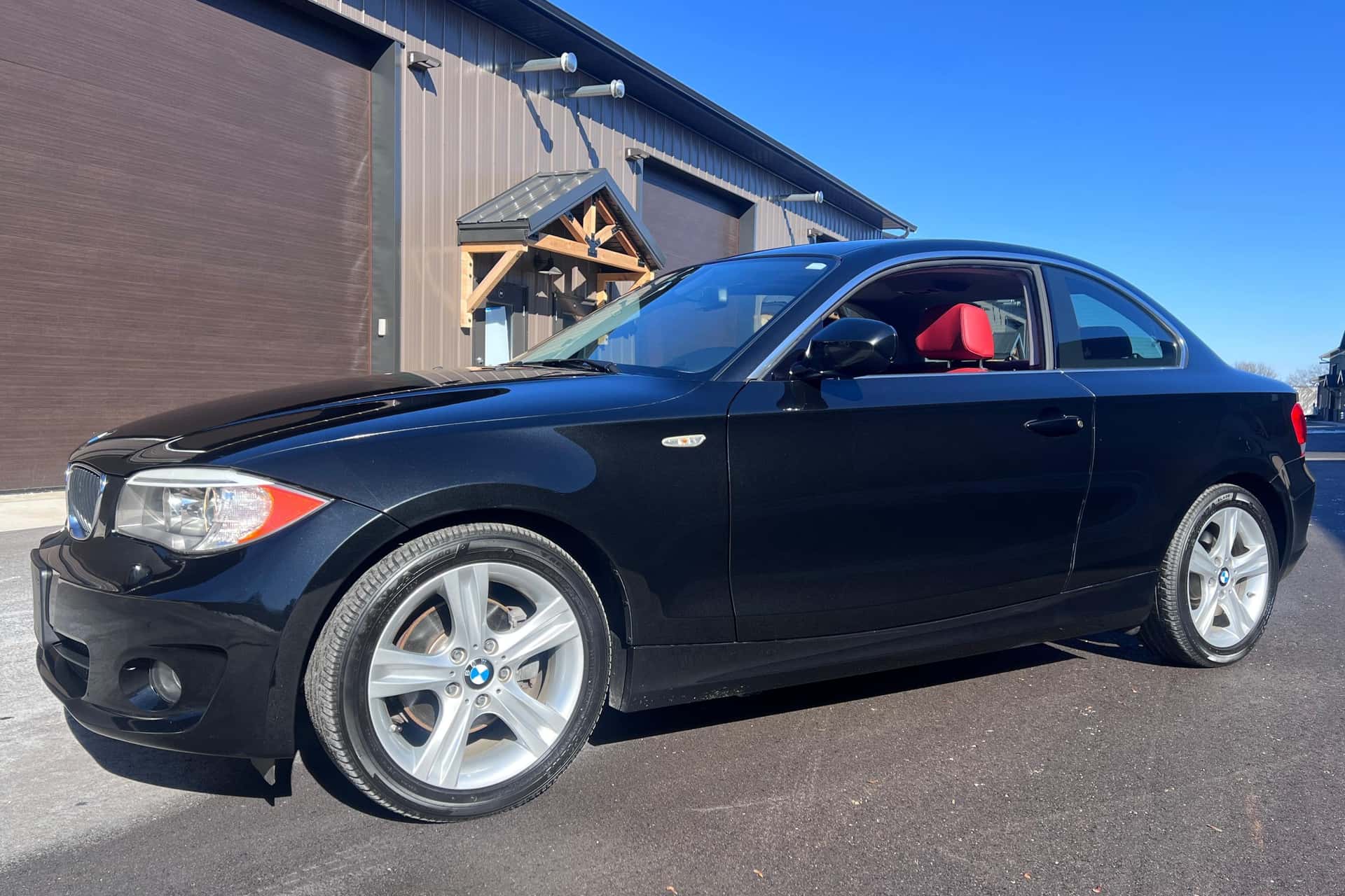 2013 BMW 1 Series sold for $10,400