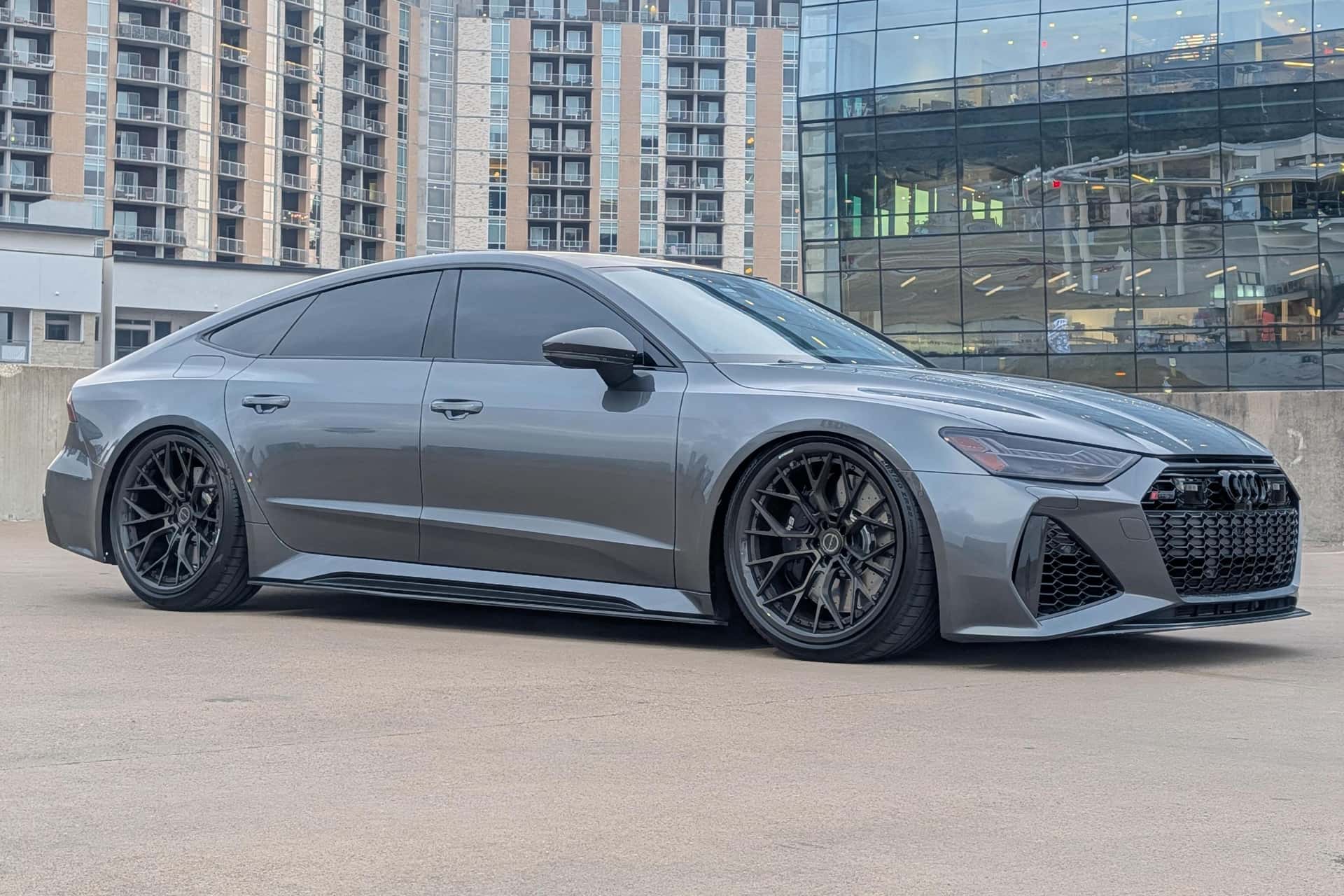 2021 Audi RS7 sold for $76,000