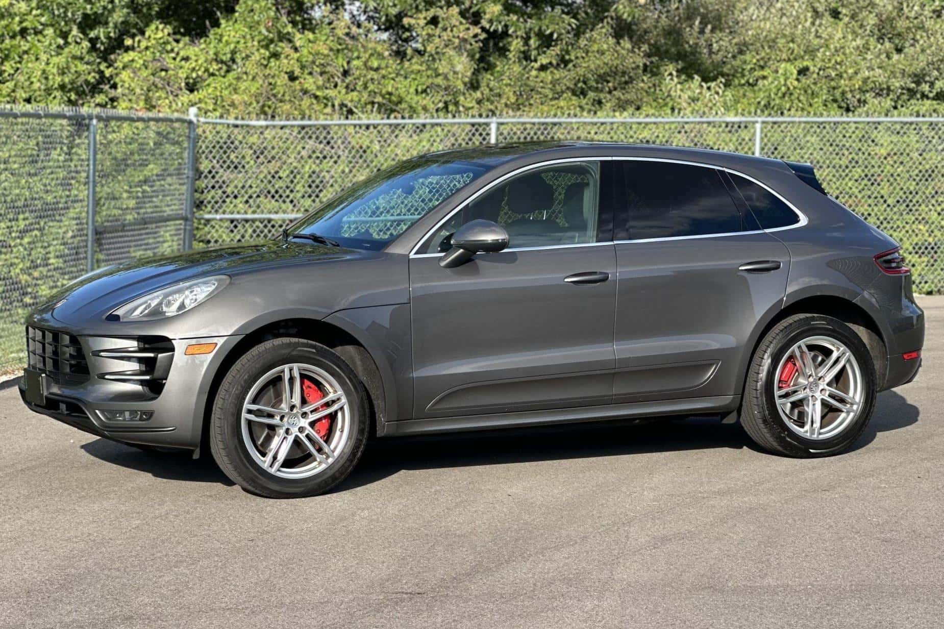 2015 Porsche Macan sold for $19,000