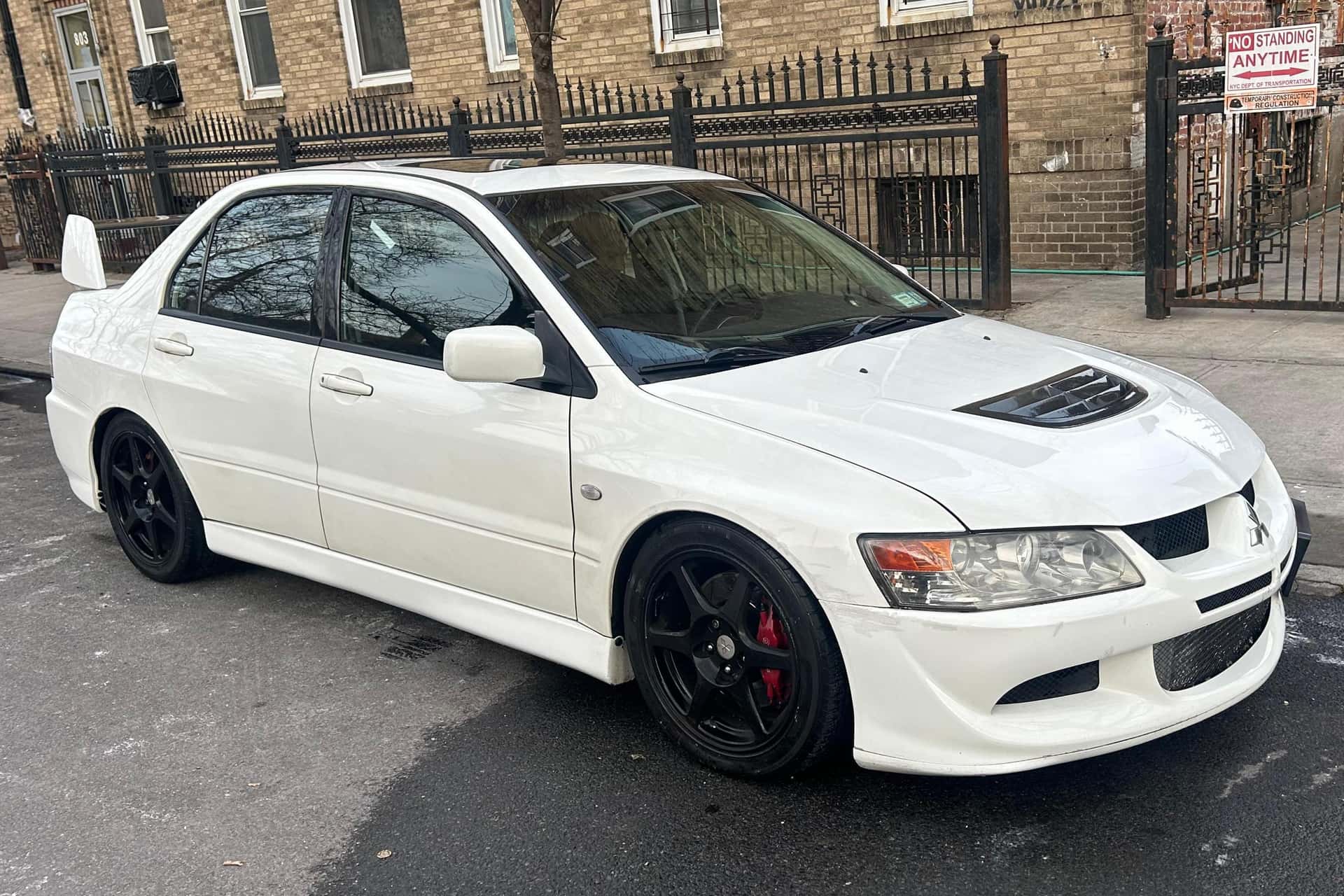 2003 Mitsubishi Lancer Evolution sold for $12,000